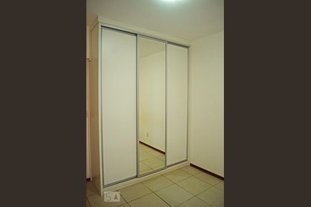 Quarto 1 de apartamento para alugar com 3 quartos, 146m² em Taguatinga Sul (taguatinga), Brasília