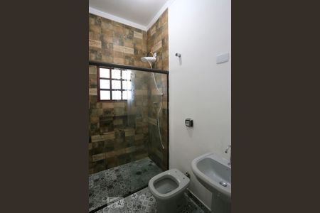 Banheiro de casa à venda com 3 quartos, 150m² em Jardim Monte Kemel, São Paulo