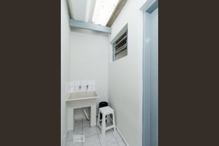 Área de serviço de casa à venda com 2 quartos, 110m² em Santa Terezinha, São Bernardo do Campo