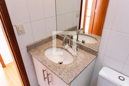 Apartamento para alugar com 75m², 3 quartos e 1 vaga Apartamento para alugar com 75m², 3 quartos e 1 vagaBanheiro Social