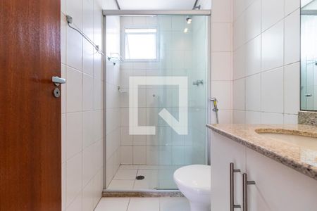 Apartamento para alugar com 75m², 3 quartos e 1 vaga Apartamento para alugar com 75m², 3 quartos e 1 vagaBanheiro da Suíte
