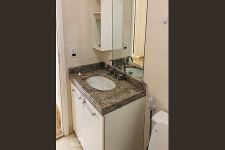 Apartamento para alugar com 79m², 2 quartos e 1 vagaBanheiro da Suíte 1