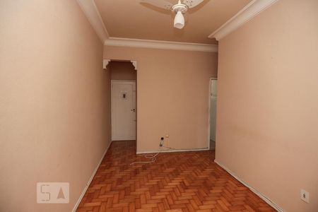 Sala de apartamento para alugar com 3 quartos, 62m² em Todos Os Santos, Rio de Janeiro