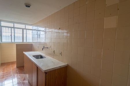 Apartamento à venda com 120m², 2 quartos e 1 vaga Apartamento à venda com 120m², 2 quartos e 1 vagaCozinha