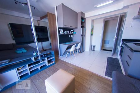 Sala de apartamento à venda com 1 quarto, 35m² em Vila Madalena, São Paulo