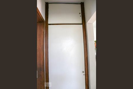 Apartamento à venda com 100m², 3 quartos e 1 vagaCorredor