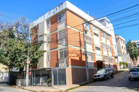 Apartamento à venda com 100m², 3 quartos e 1 vagaFachada