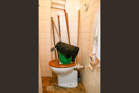 Apartamento à venda com 100m², 3 quartos e 1 vagaBanheiro de Serviço