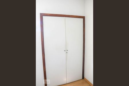 Apartamento à venda com 100m², 3 quartos e 1 vagaQuarto 2