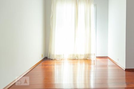 Sala de apartamento à venda com 2 quartos, 56m² em Rudge Ramos, São Bernardo do Campo