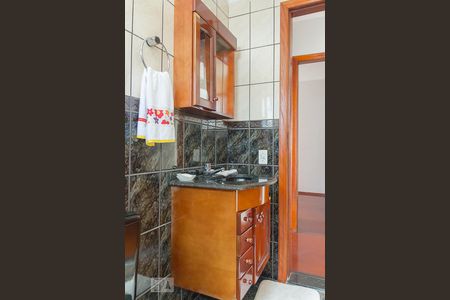 Banheiro Social de apartamento à venda com 2 quartos, 56m² em Rudge Ramos, São Bernardo do Campo