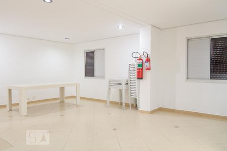Apartamento à venda com 56m², 2 quartos e 1 vaga Apartamento à venda com 56m², 2 quartos e 1 vagaÁrea comum - Salão de festas