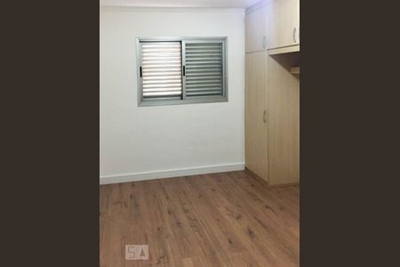 Suite  de apartamento à venda com 3 quartos, 84m² em Vila Ivone, São Paulo