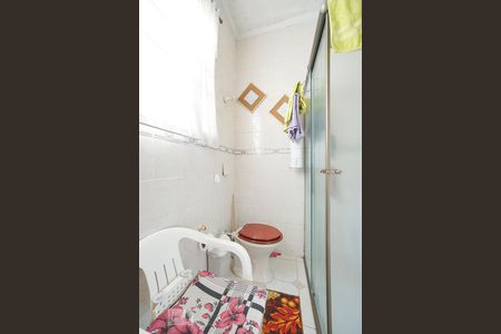 Banheiro social de apartamento para alugar com 2 quartos, 109m² em Vila Bertioga, São Paulo