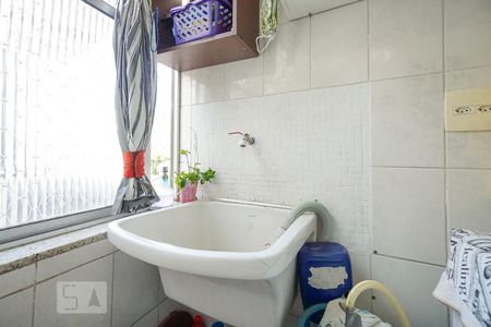 Apartamento para alugar com 109m², 2 quartos e sem vaga Apartamento para alugar com 109m², 2 quartos e sem vagaÁrea de serviço