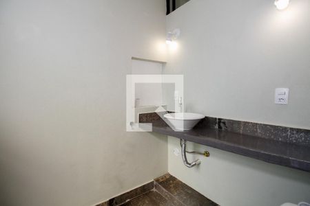 Apartamento à venda com 177m², 3 quartos e 1 vagaBanheiro da Suíte