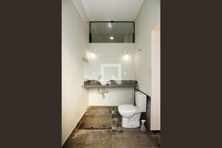 Apartamento à venda com 177m², 3 quartos e 1 vaga Apartamento à venda com 177m², 3 quartos e 1 vagaBanheiro da Suíte