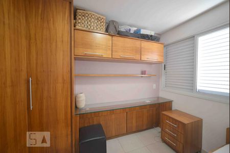 Apartamento para alugar com 75m², 2 quartos e 1 vaga Apartamento para alugar com 75m², 2 quartos e 1 vagaQuarto 2