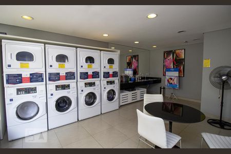 Apartamento para alugar com 29m², 1 quarto e sem vaga