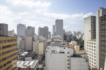 Apartamento para alugar com 29m², 1 quarto e sem vaga