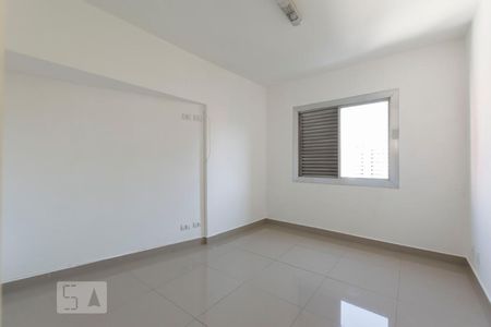 Quarto de apartamento à venda com 1 quarto, 28m² em Sé, São Paulo