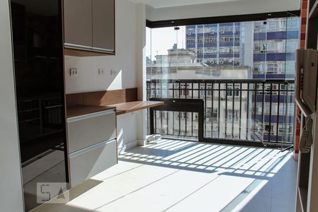 Cozinha de apartamento para alugar com 2 quartos, 58m² em Bela Vista, São Paulo
