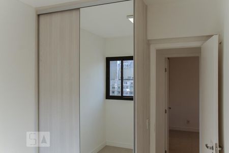 Apartamento para alugar com 58m², 2 quartos e 1 vagaQuarto - Armários
