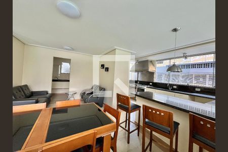 Apartamento para alugar com 63m², 2 quartos e 1 vaga Apartamento para alugar com 63m², 2 quartos e 1 vagaÁrea comum - Salão de festas