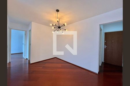 Apartamento para alugar com 63m², 2 quartos e 1 vaga Apartamento para alugar com 63m², 2 quartos e 1 vagaSala