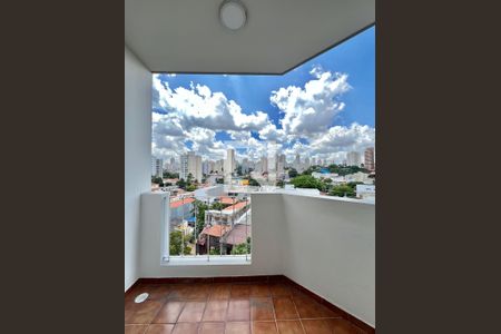 Apartamento para alugar com 63m², 2 quartos e 1 vaga Apartamento para alugar com 63m², 2 quartos e 1 vagaVaranda