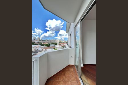 Apartamento para alugar com 63m², 2 quartos e 1 vaga Apartamento para alugar com 63m², 2 quartos e 1 vagaVaranda