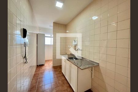 Cozinha de apartamento para alugar com 2 quartos, 81m² em Chácara Inglesa, São Paulo
