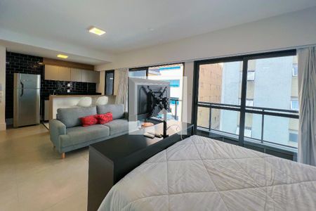 v de apartamento para alugar com 1 quarto, 53m² em Itaim Bibi, São Paulo