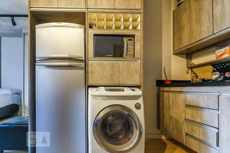 Cozinha de kitnet/studio para alugar com 1 quarto, 35m² em Santo Amaro, São Paulo