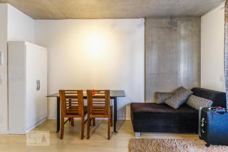 Sala de kitnet/studio para alugar com 1 quarto, 35m² em Santo Amaro, São Paulo
