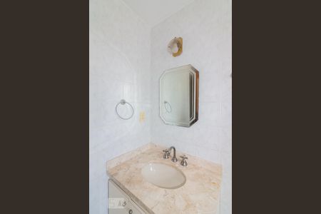 Apartamento à venda com 175m², 4 quartos e 3 vagasBanheiro Suíte 3