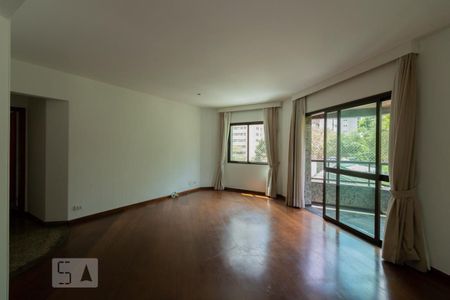 Apartamento para alugar com 175m², 4 quartos e 3 vagasSala