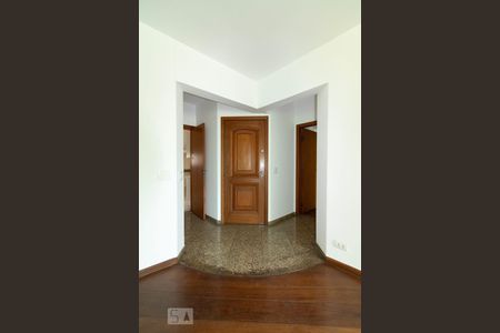 Apartamento à venda com 175m², 4 quartos e 3 vagasSala