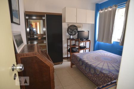 Apartamento à venda com 100m², 3 quartos e 1 vagaQuarto 2
