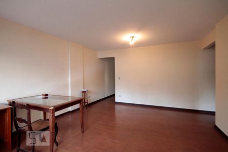Apartamento à venda com 67m², 1 quarto e sem vagaSala