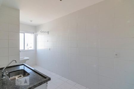 Cozinha de apartamento à venda com 2 quartos, 47m² em Jardim Utinga, Santo André