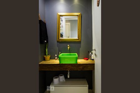 Studio à venda com 48m², 1 quarto e 1 vaga Studio à venda com 48m², 1 quarto e 1 vagaBanheiro