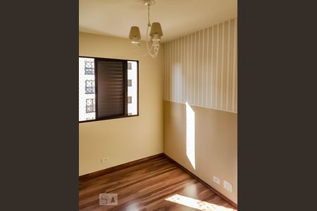 Quarto 2 de apartamento para alugar com 2 quartos, 49m² em Portal dos Gramados, Guarulhos