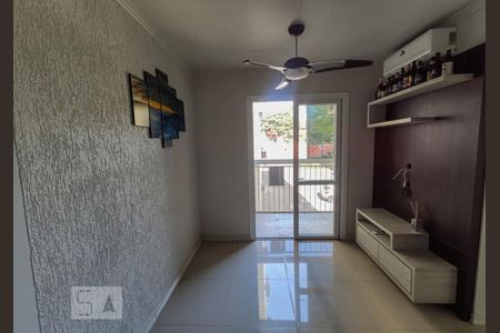 Sala de apartamento para alugar com 2 quartos, 59m² em Pinheiro, São Leopoldo