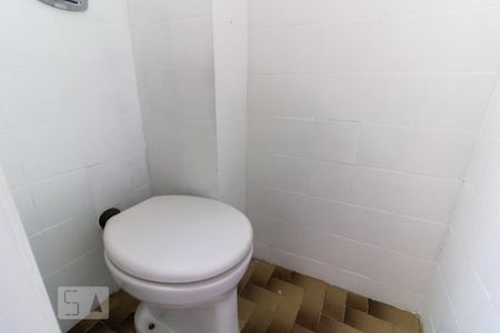 Apartamento à venda com 68m², 2 quartos e 1 vaga Apartamento à venda com 68m², 2 quartos e 1 vagaBanheiro de Serviço
