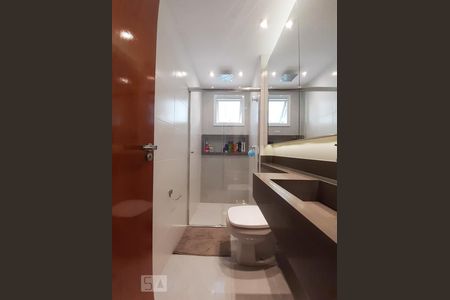 Banheiro da Suíte de apartamento para alugar com 1 quarto, 67m² em Baeta Neves, São Bernardo do Campo