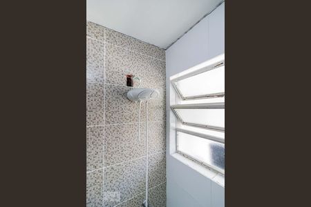 Banheiro de apartamento para alugar com 1 quarto, 40m² em Petrópolis, Porto Alegre