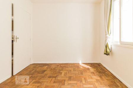 Quarto  de apartamento para alugar com 1 quarto, 40m² em Petrópolis, Porto Alegre