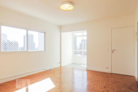 Apartamento para alugar com 3 quartos, 98m² em Moema, São Paulo