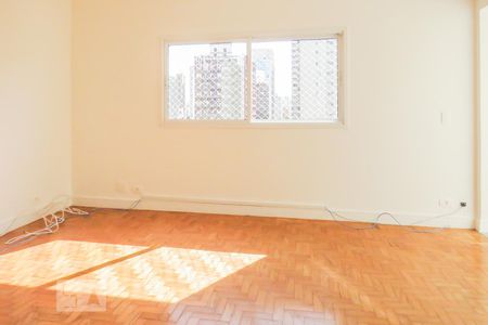 Apartamento para alugar com 3 quartos, 98m² em Moema, São Paulo